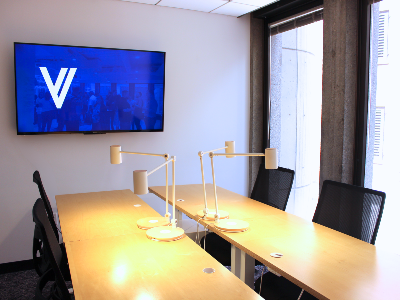 Window Office with 5 Desks